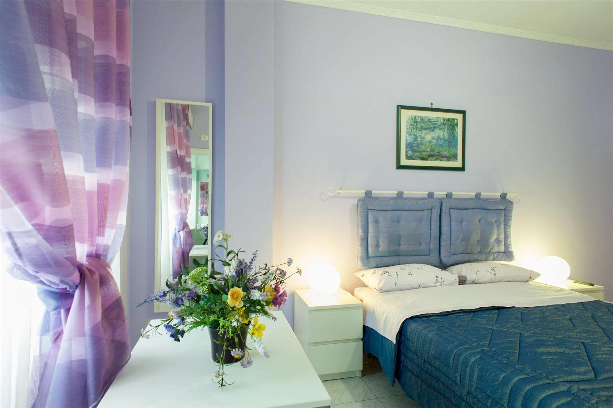 Interno 9 Hotell Roma Eksteriør bilde